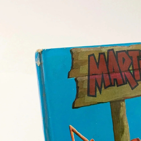 Vintage Martin Saves the Day  Sweden Book by Kirsten Hatchwell Flaws - Picture 3 of 16